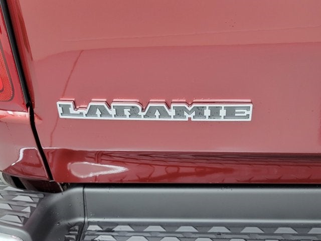 2024 RAM 1500 Laramie 4x4 Crew Cab 5'7" Box